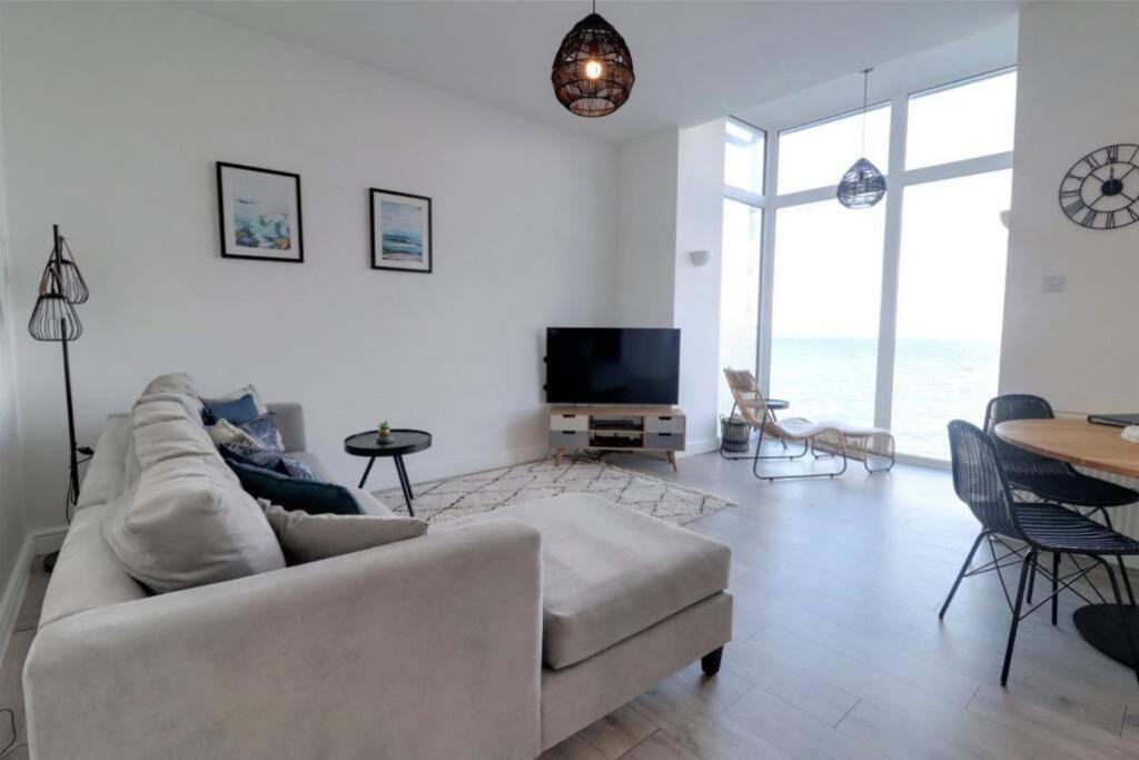 Sound Of The Sea - Ilfracombe Apartment Exterior photo